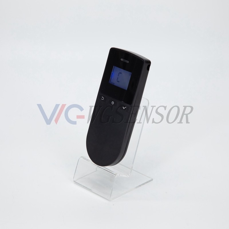 Poland OEM/ODM Handheld LCD Display Digital Fuel Cell Breathalyzer (WG8030)